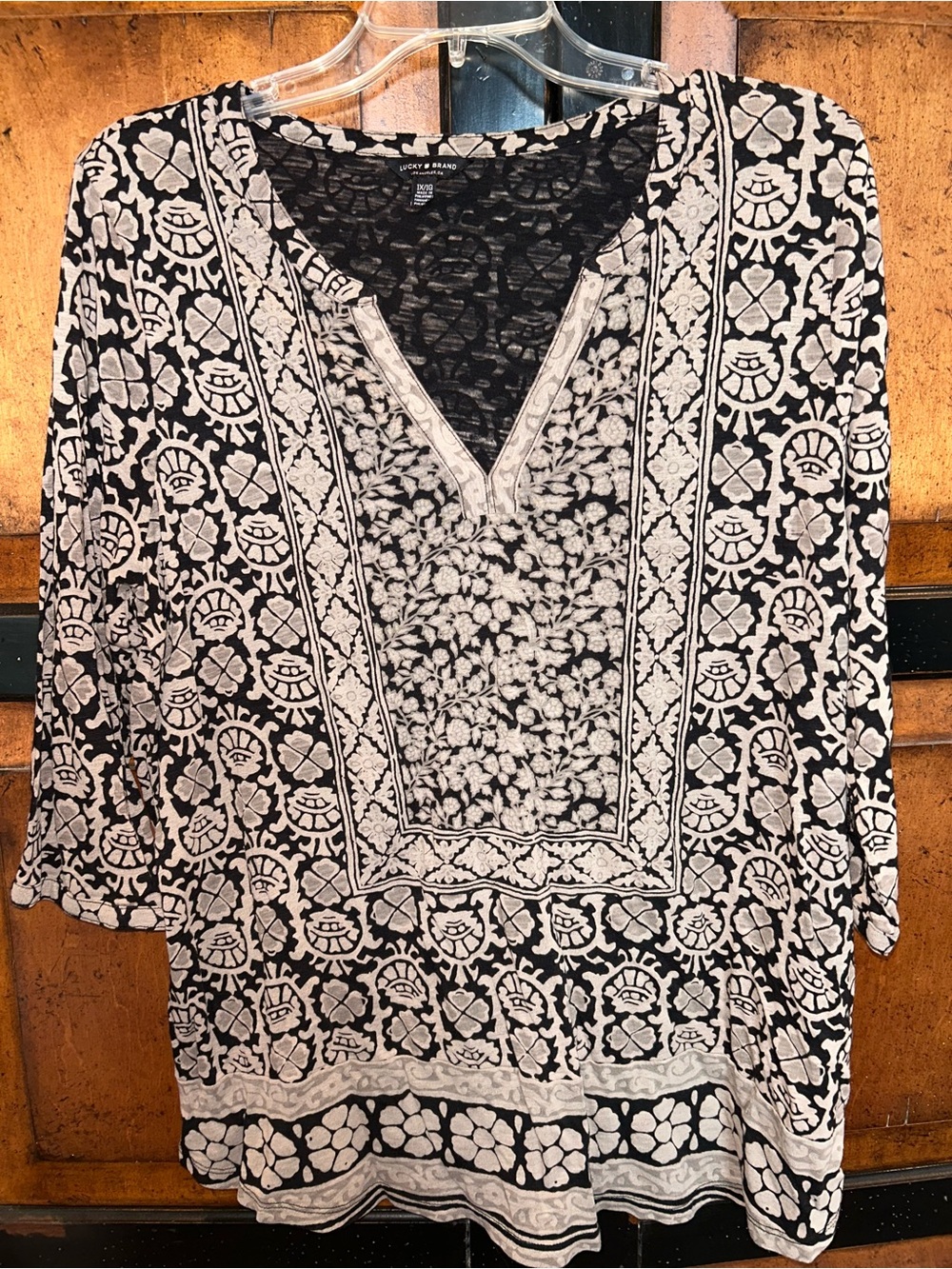 Lucky Brand Black and White Printed V-Neck Tunic